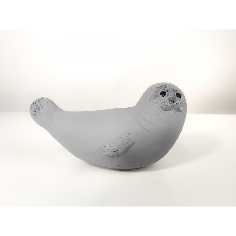Foca de cemento decorativa