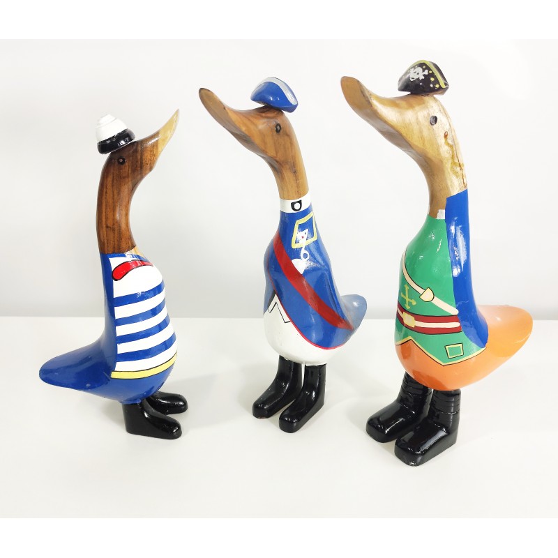 Ocas marineras de madera fabricadas de manera artesanal.