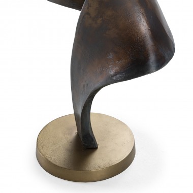 Escultura de bronce envejecido sobre base de aluminio