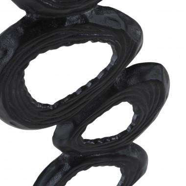 Escultura de aluminio sobre base de mármol negro.