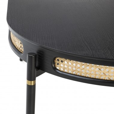 Mesa de comedor de madera negra con detalles en ratán y patas metálicas negras