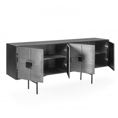 Aparador metálico con estructura y patas en negro y puertas en plata. No requiere montaje.