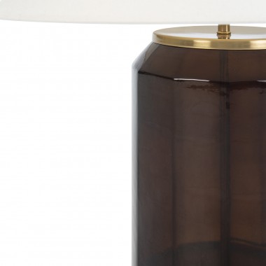 Lámpara de mesa con base de cristal tintado en marrón oscuro con detalles metálicos dorados