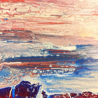 Pintura abstracta multicolor sobre tablero de madera